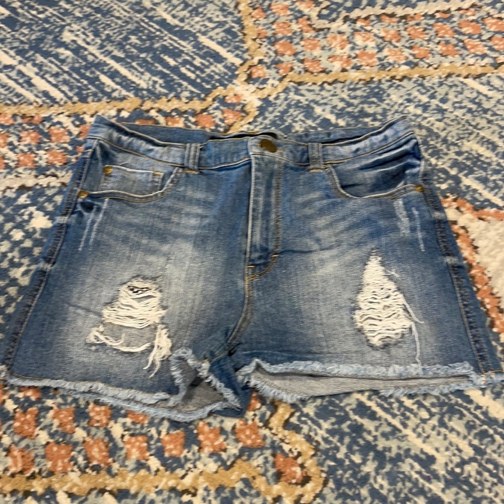 Material girl shorts